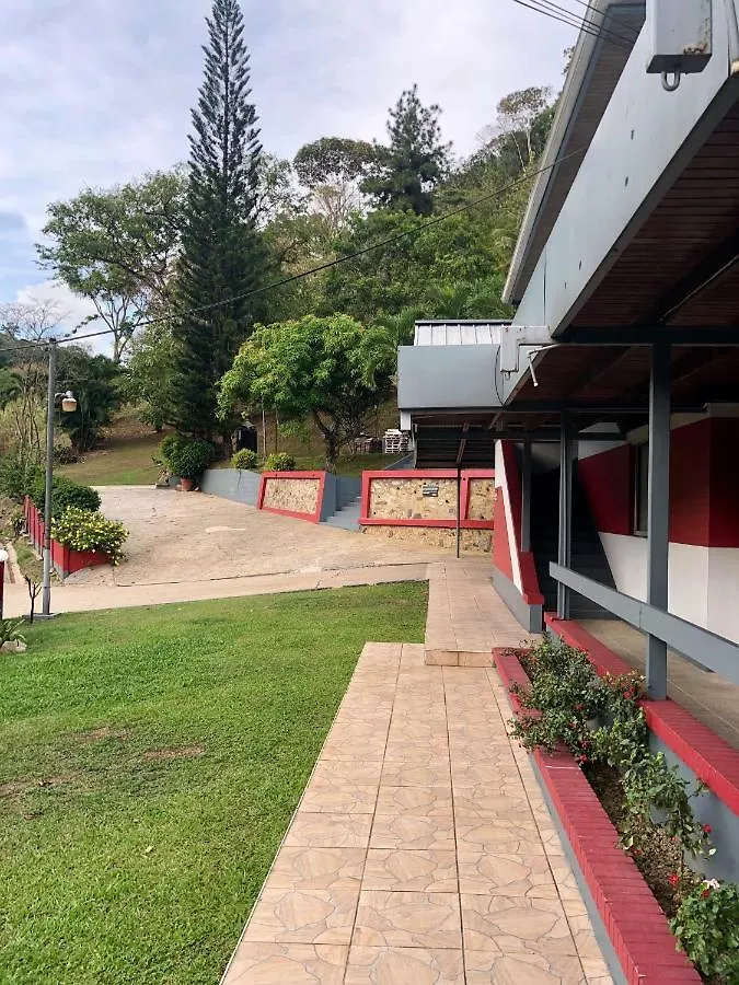 Monique'S Guest House Maraval
