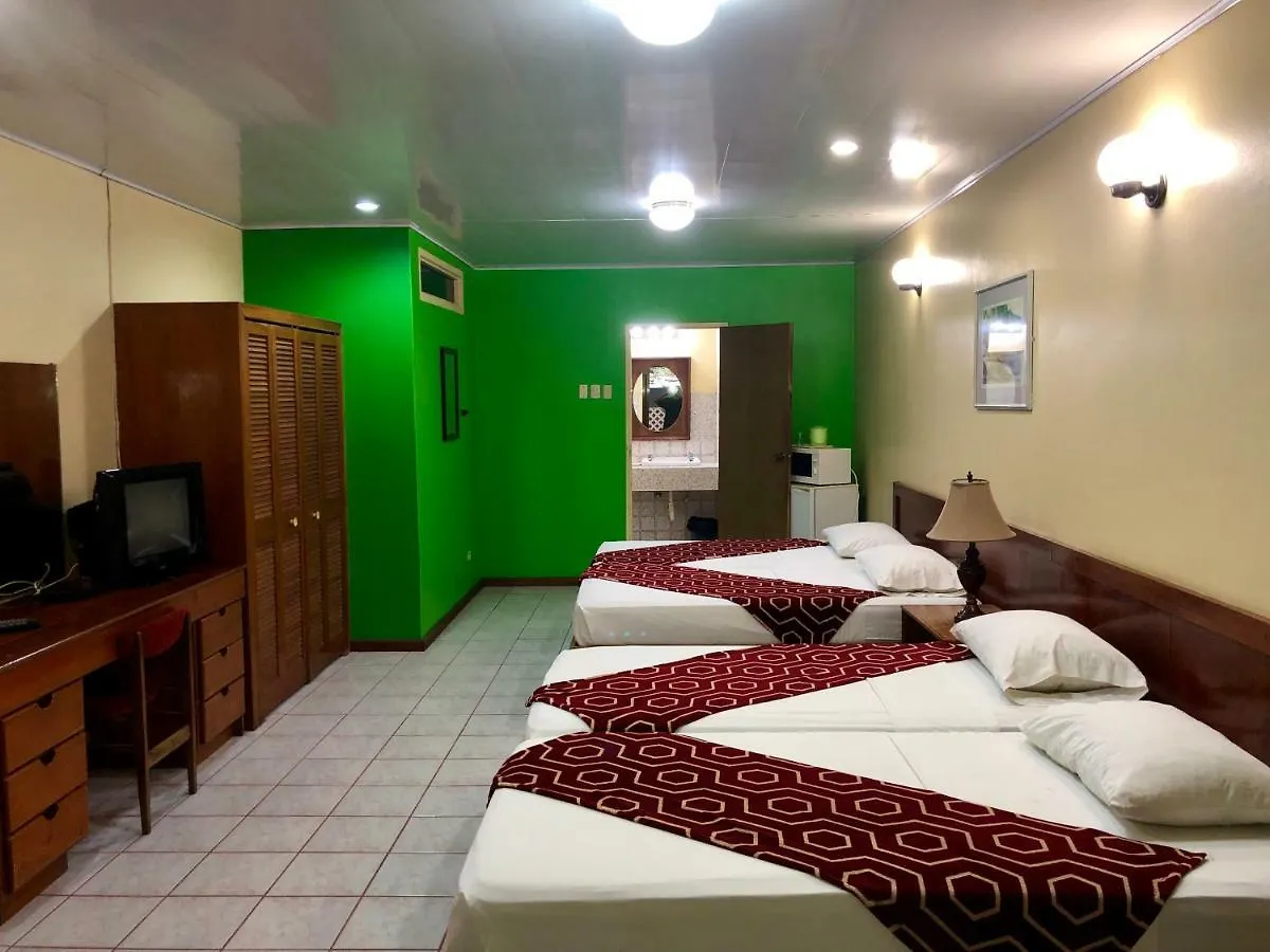 Monique'S Guest House Maraval